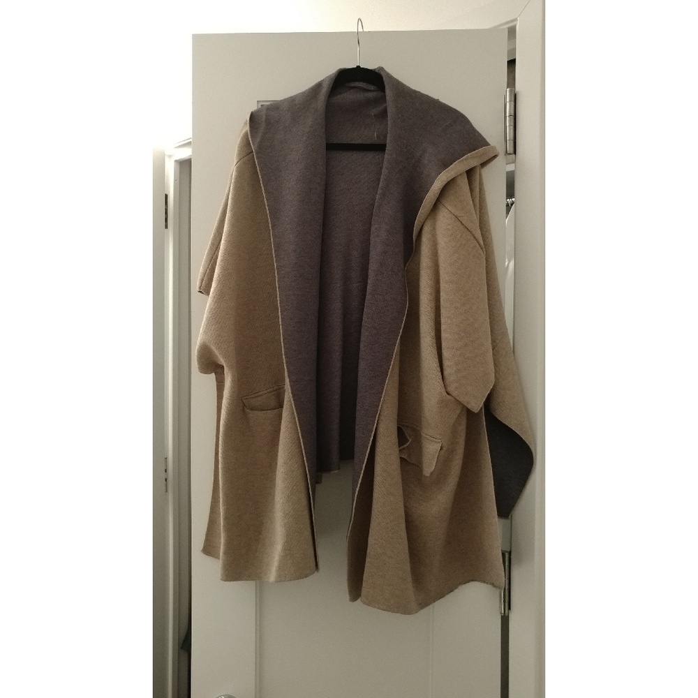 NWOT Zara Hooded Cape